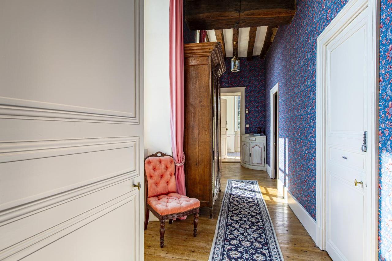 Manoir De La Voute Maison D'Hotes Pouillé Eksteriør bilde